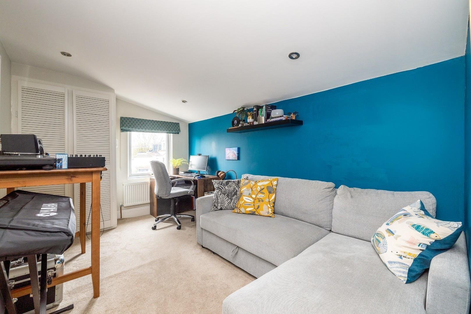 Coronation road southville 33725367 32