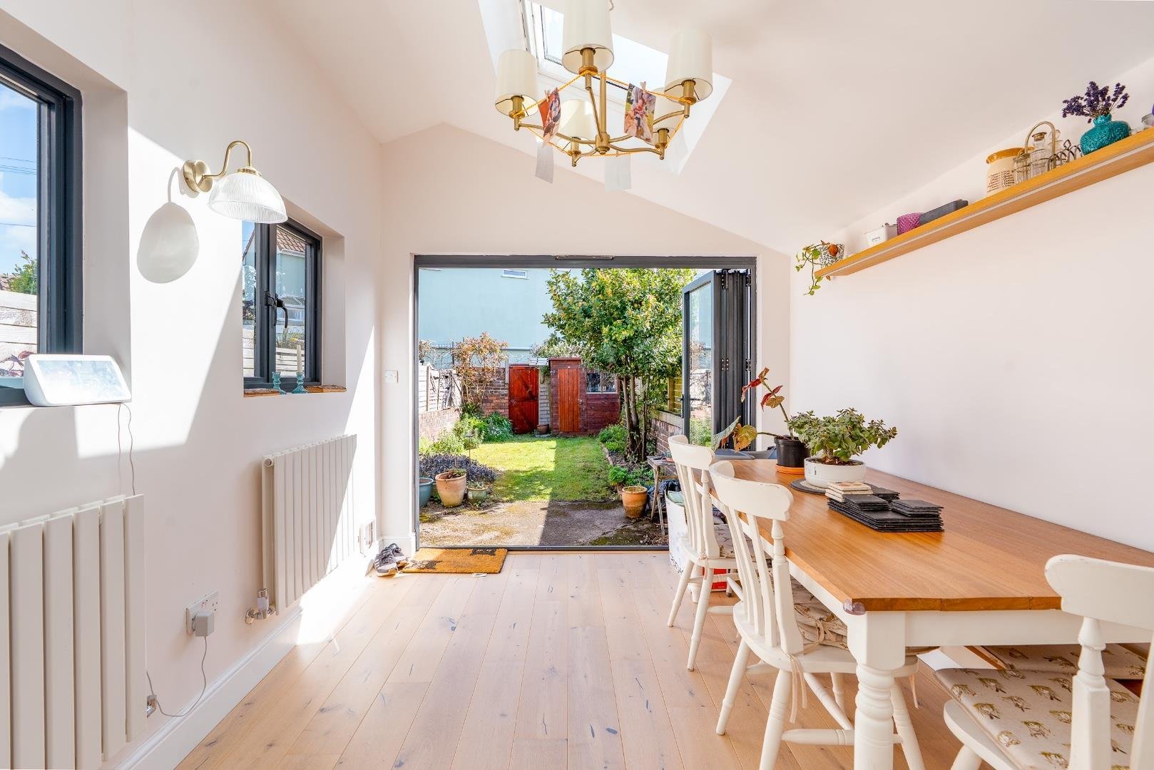Coronation road southville 34595716 olh04613 hdr edit