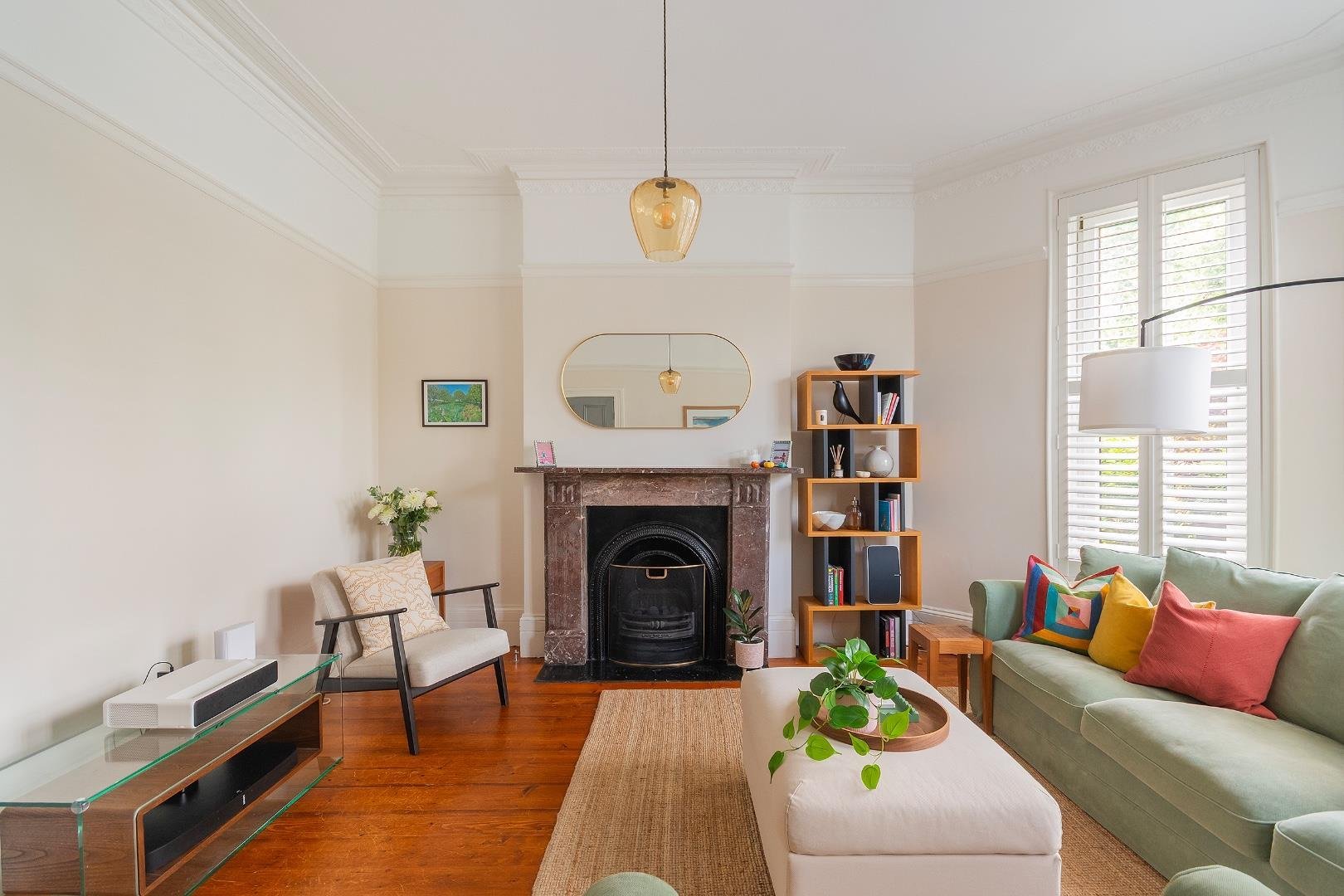 Coronation road southville 34837667 1 c2 r1 se living room a