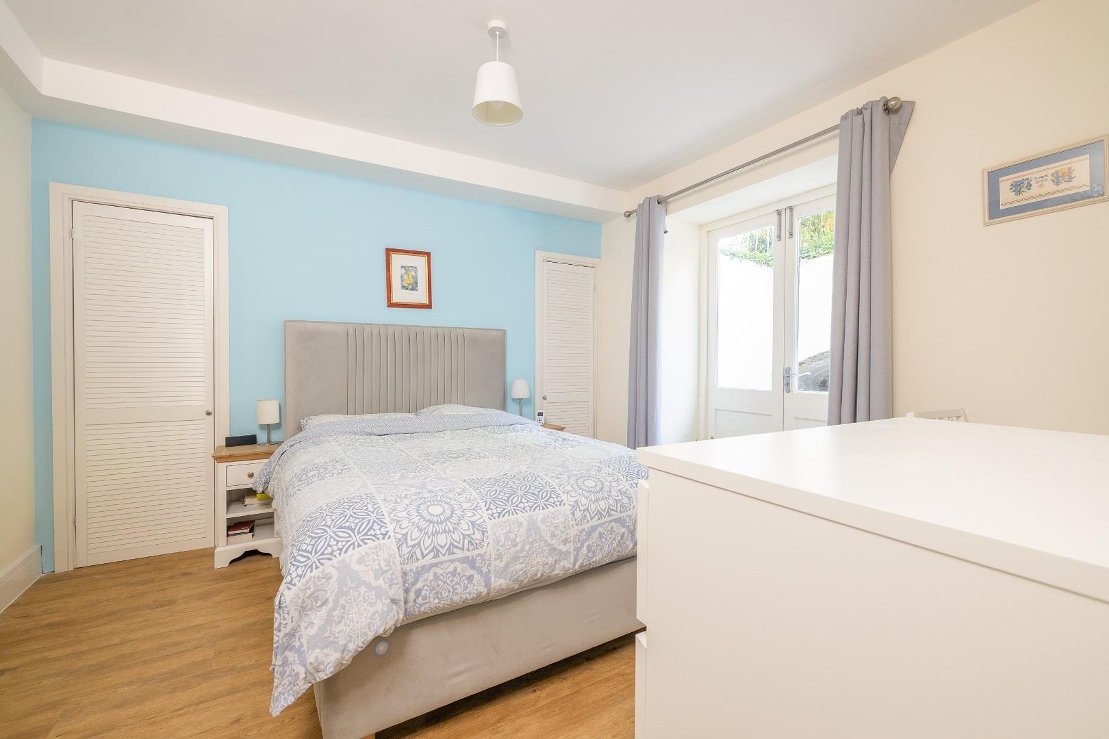 Cotham road cotham 33879720 00003 cd7 a7711