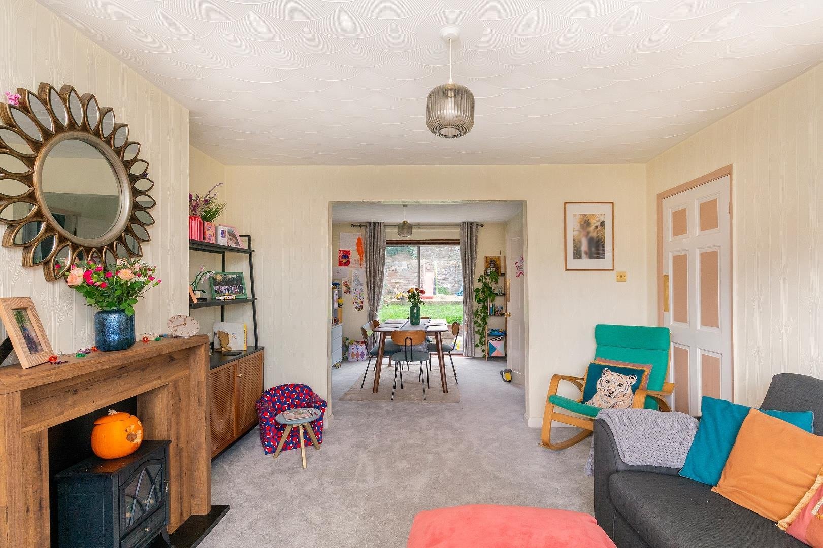 Courtfield grove fishponds 34964452 1 c2 gfs living room a