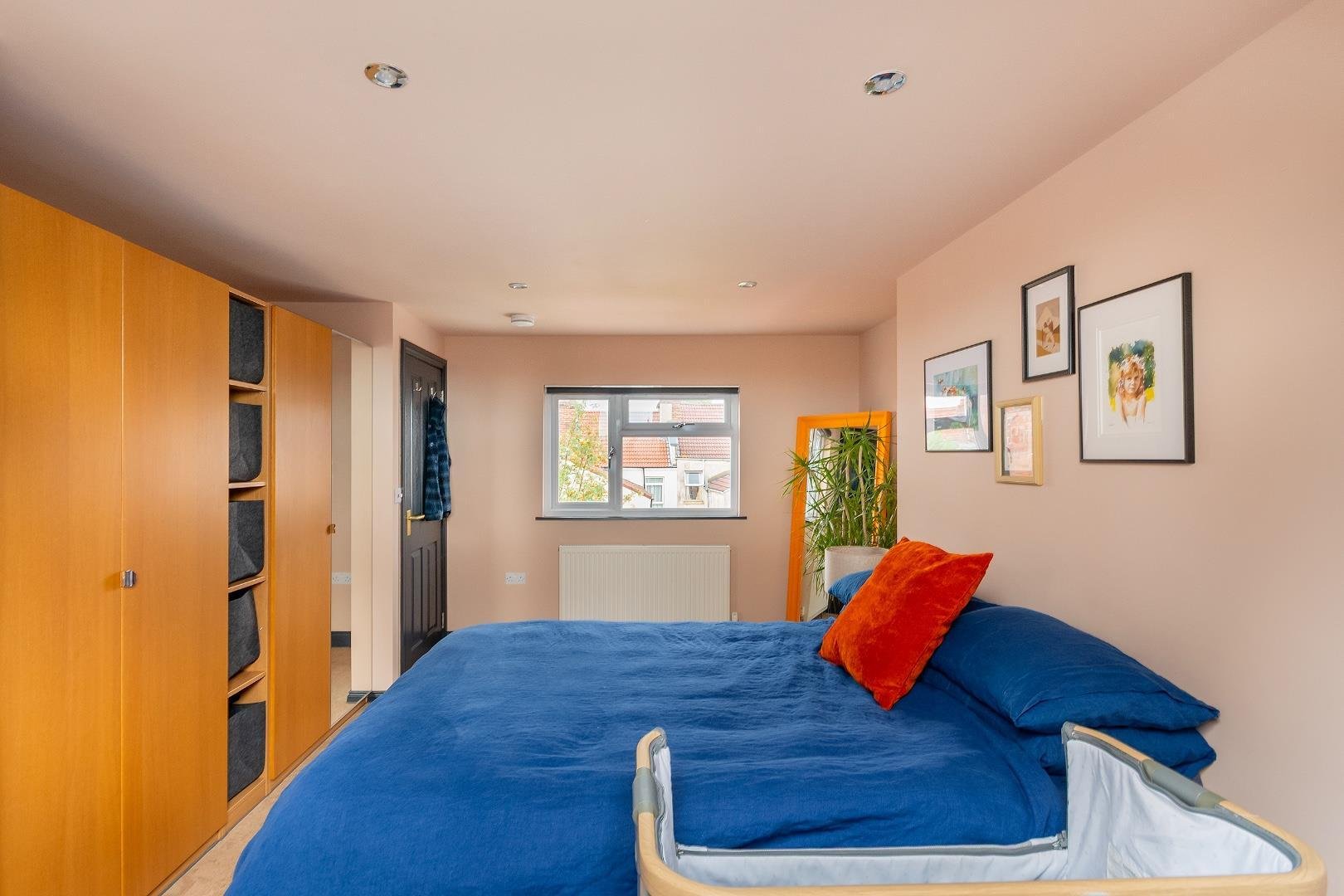 Daisy road greenbank 34841526 2 d7 rgk bedroom b