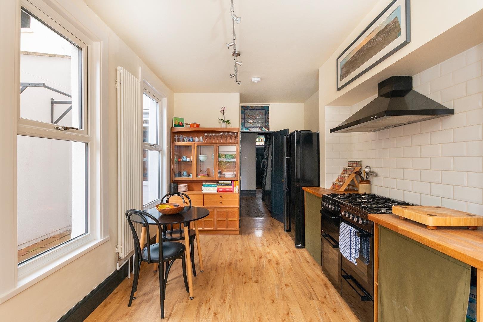 Daisy road greenbank 34841526 2 d7 rgk kitchen b