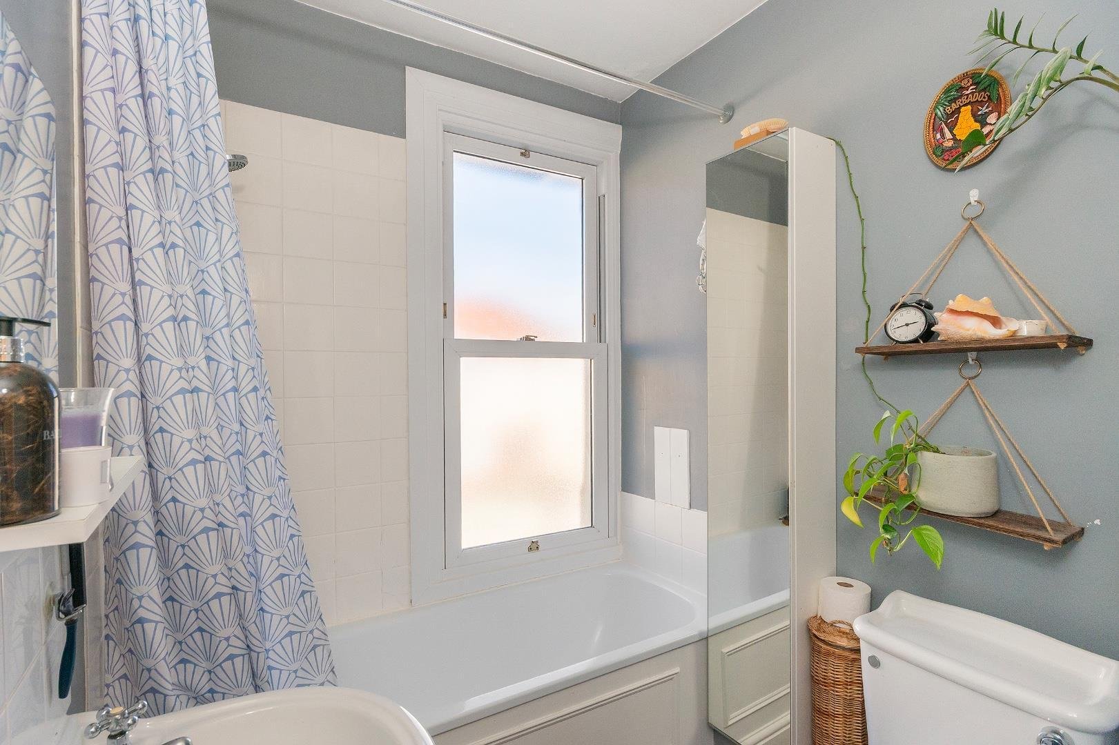 Doone road horfield 34776564 4 d4 rhd bathroom b
