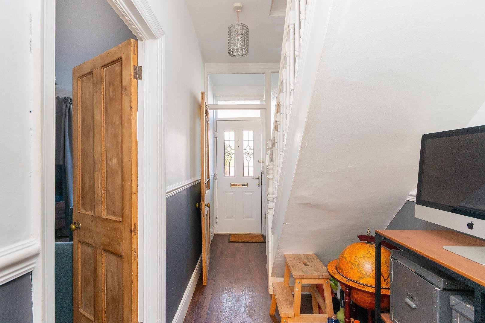 Doone road horfield 34776564 4 d4 rhd hallway c