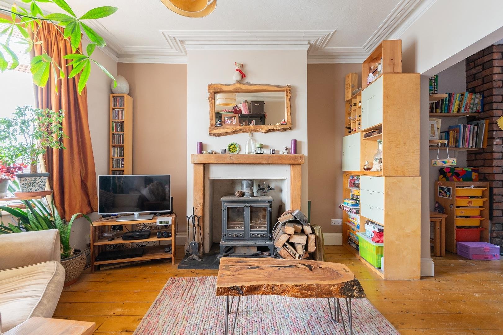 Dunkerry road windmill hill 33912864 8 d6 rwh living room b
