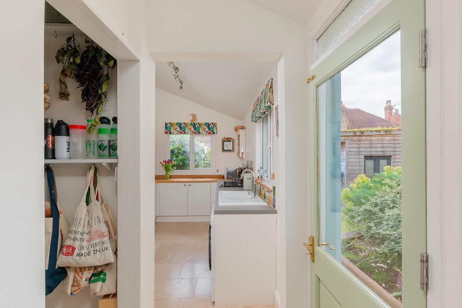 Effingham road st andrews 33843563 g8 f9 fersd kitchen d