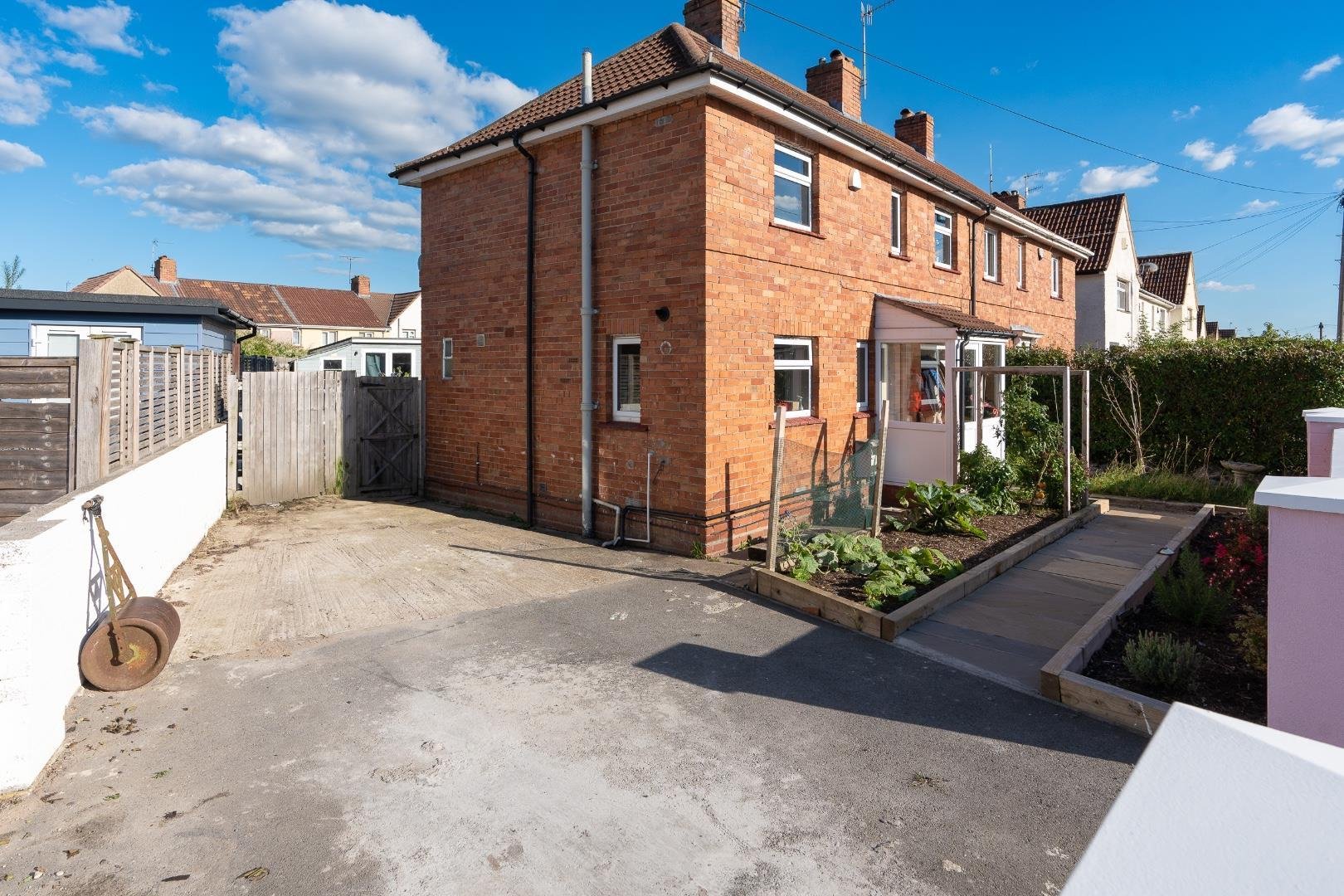 Exmouth road knowle 34230080 olh04250