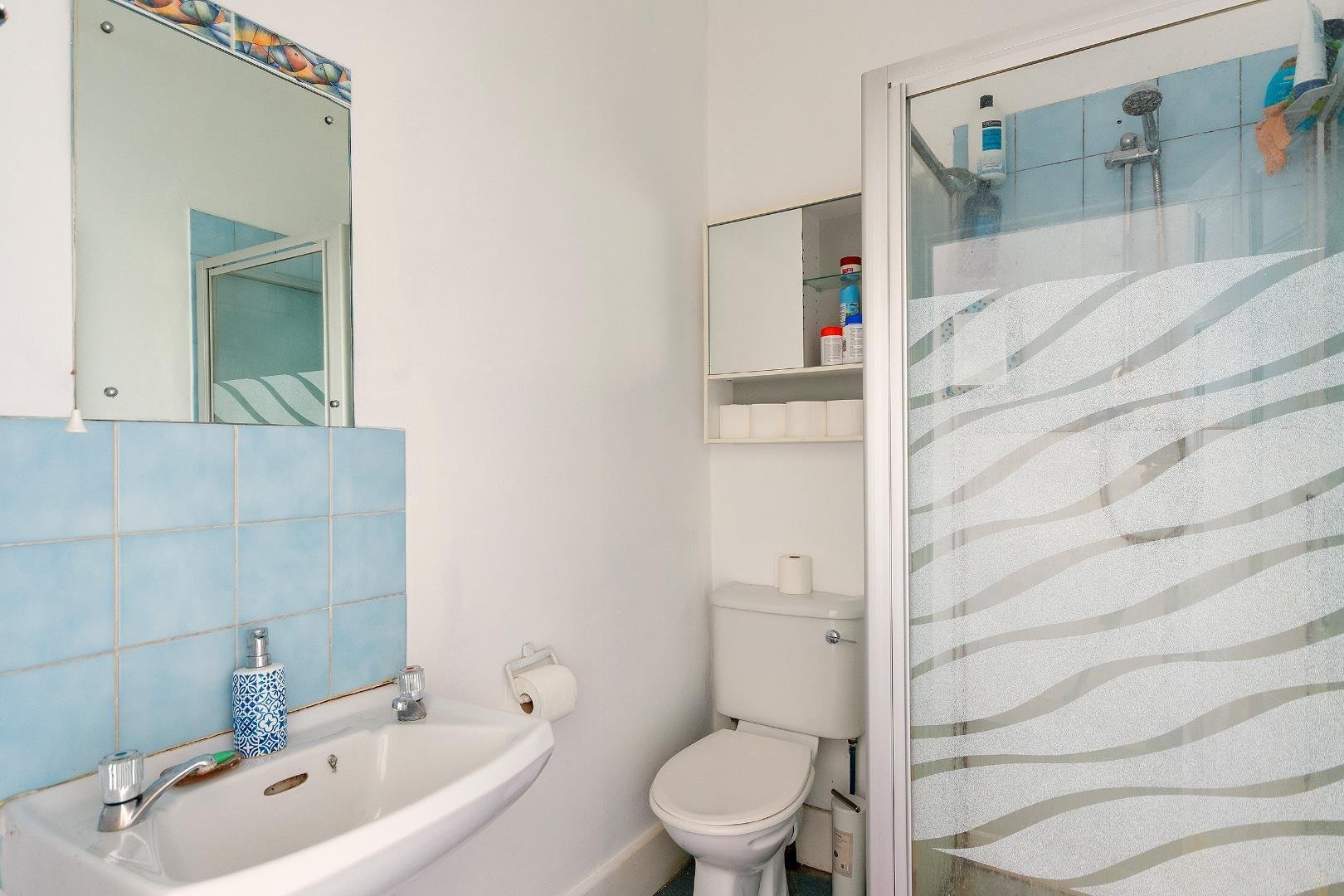 Fairfield road montpelier 33933998 2 f6 rmr bathroom d
