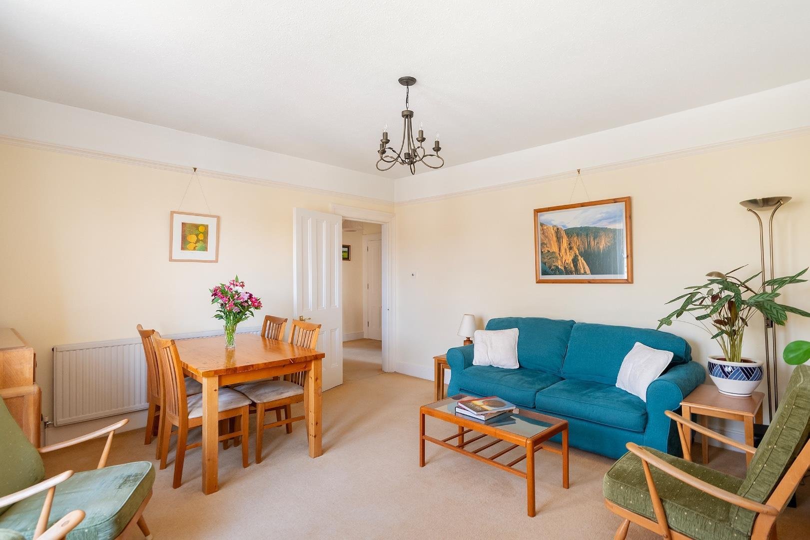Fernbank road redland 33770381 7 f2 r1 rd living room b