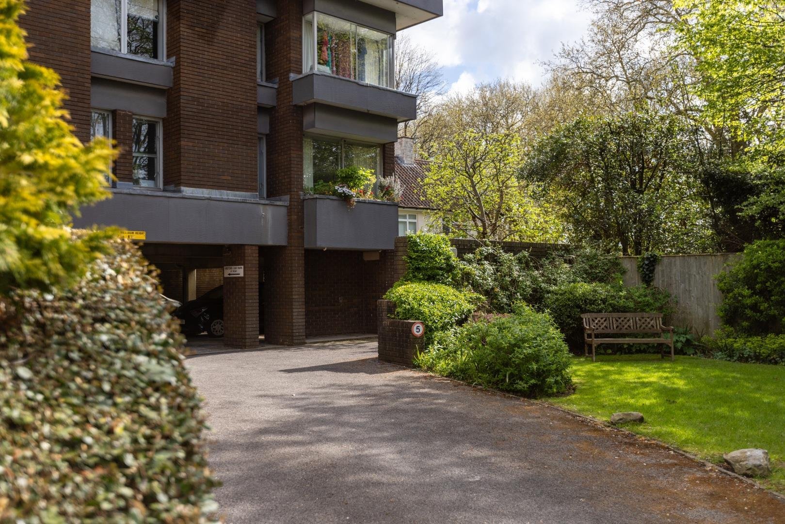Fernleigh court redland 34626874 flat 10 farnleigh court bs6 27