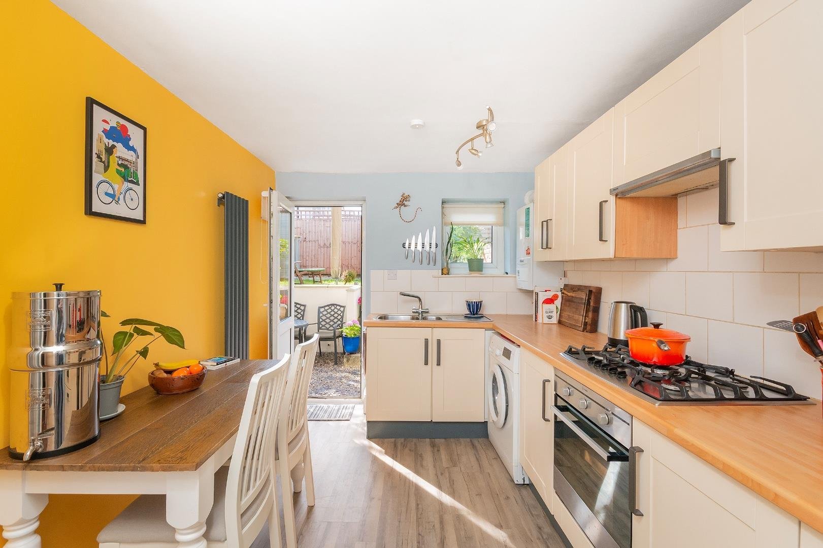 Fishponds road eastville 34647078 g3 f9 f2 rev kitchen diner e