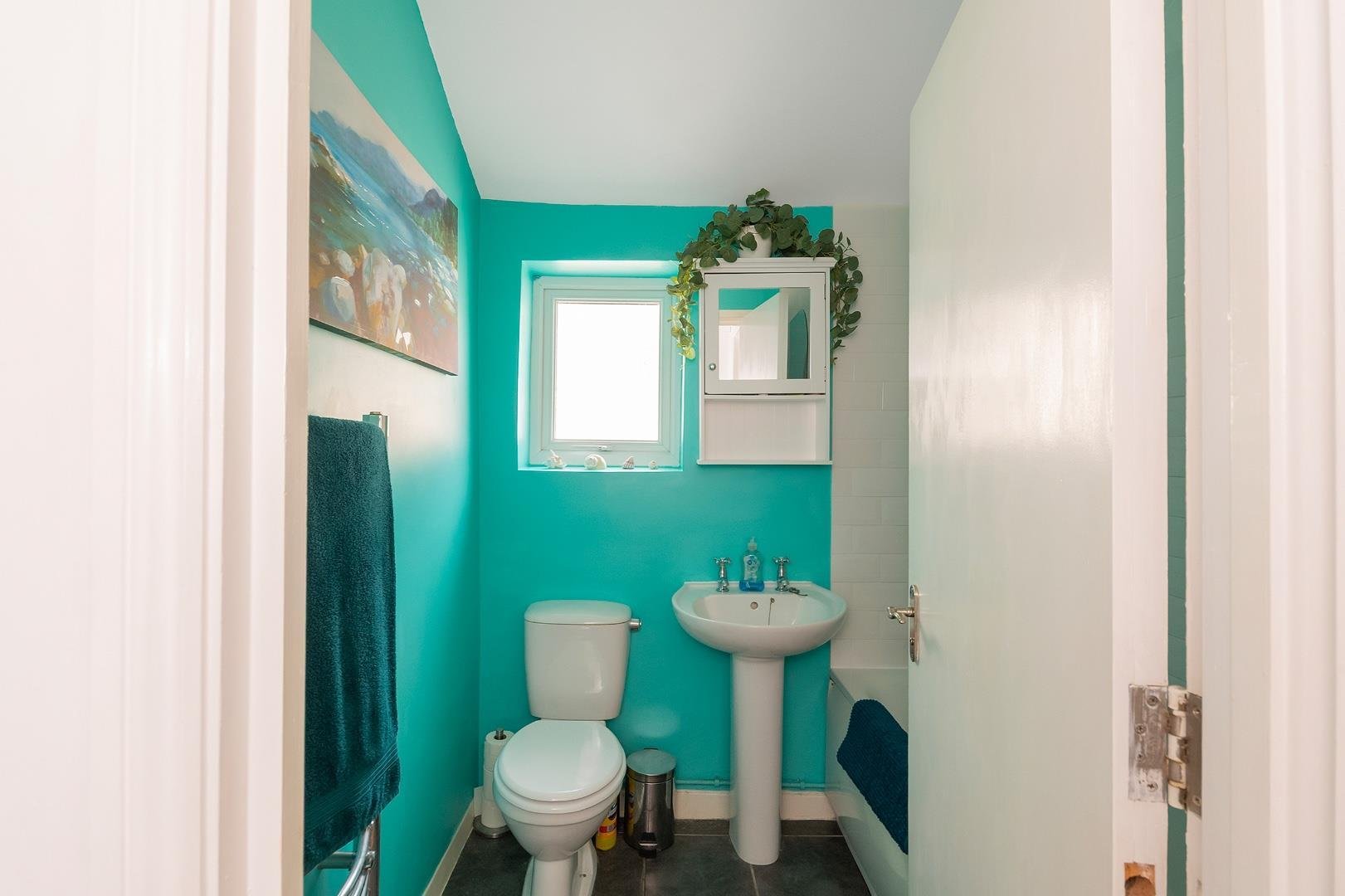 Fox road easton 34741661 7 f0 bren bathroom c