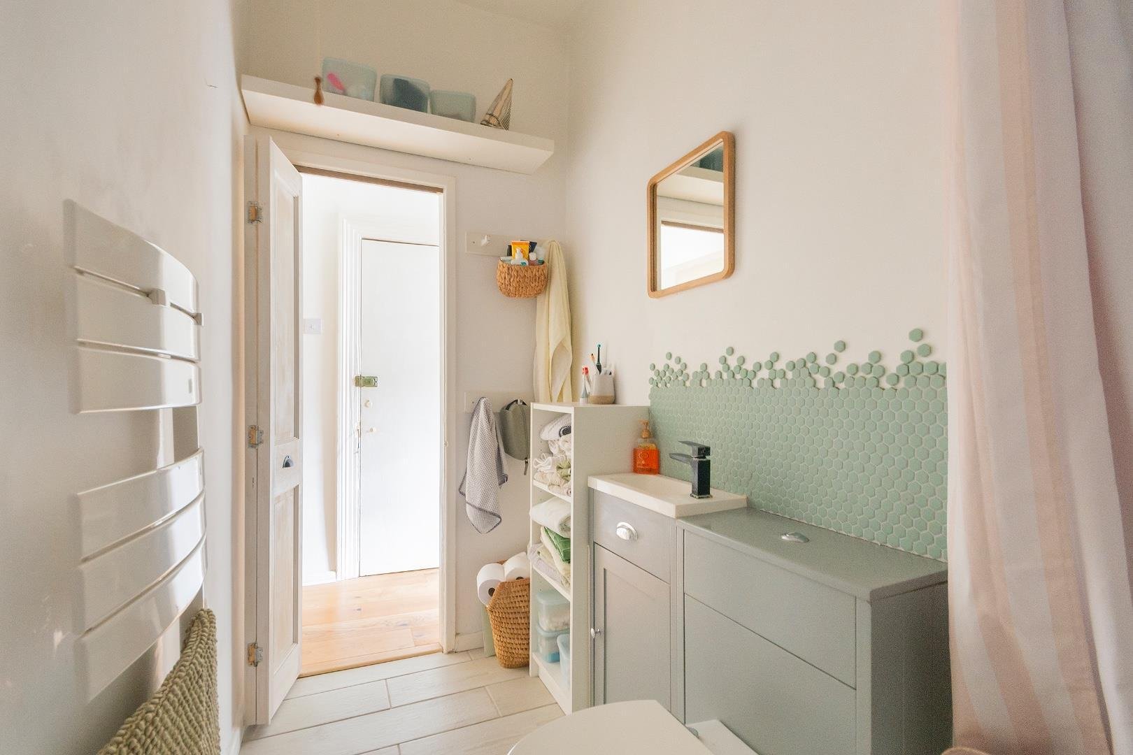 Freemantle road eastville 34756837 g4 f4 frev bathroom a