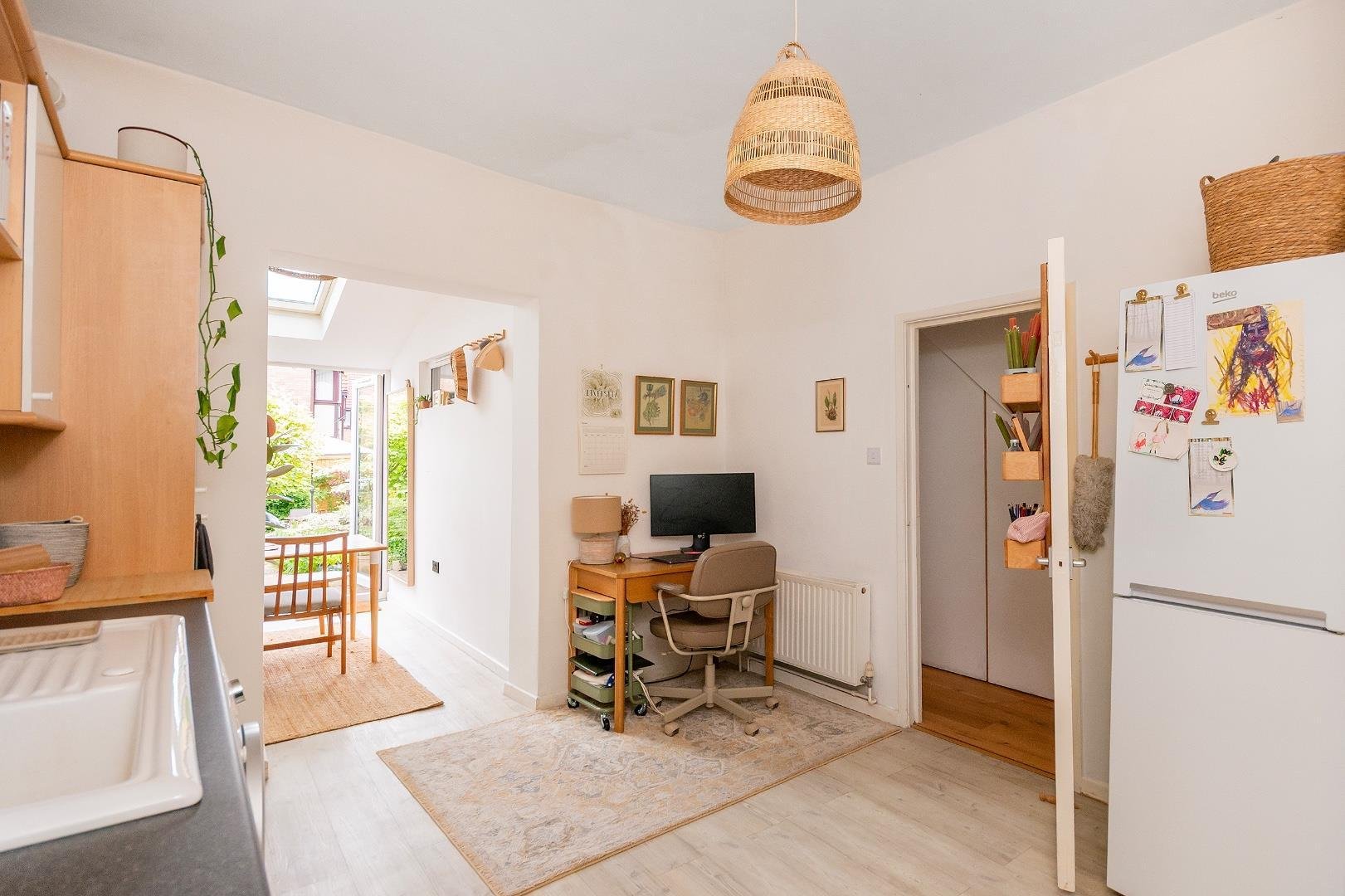 Freemantle road eastville 34756837 g4 f4 frev kitchen a
