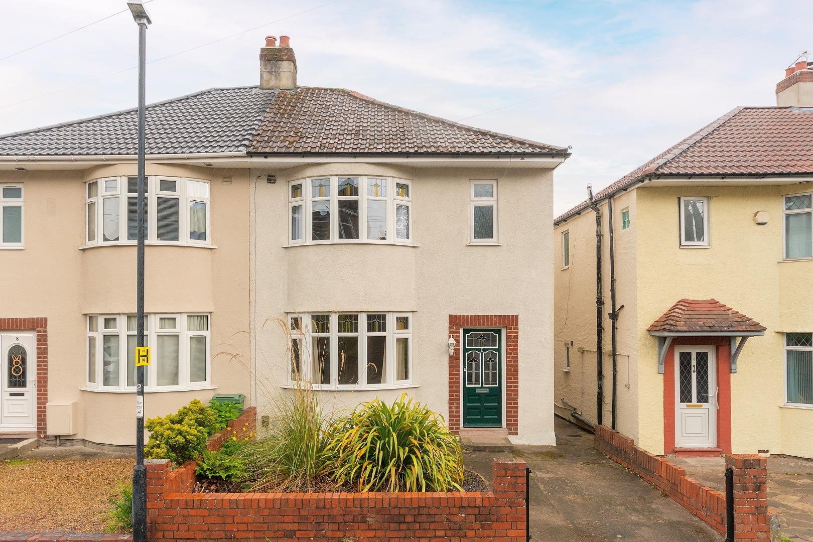 Glenarm walk brislington 34692693 0 g6 wbn external b