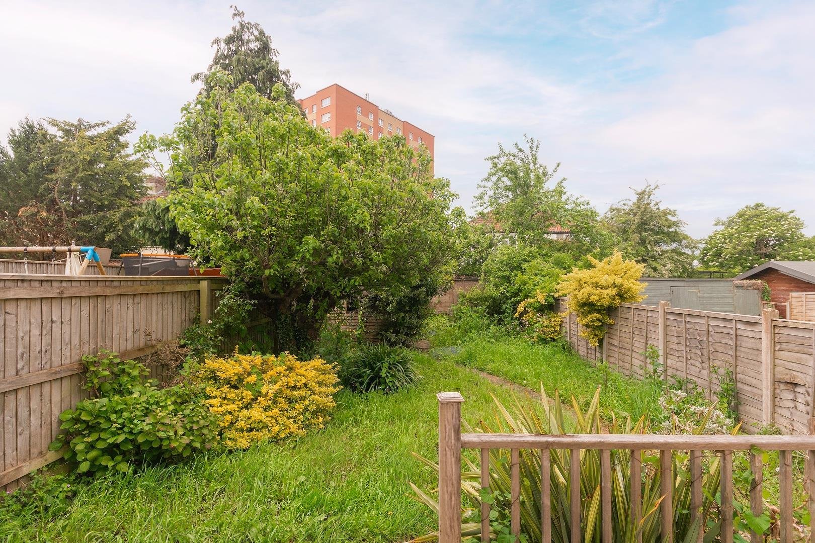 Glenarm walk brislington 34692693 0 g6 wbn external j