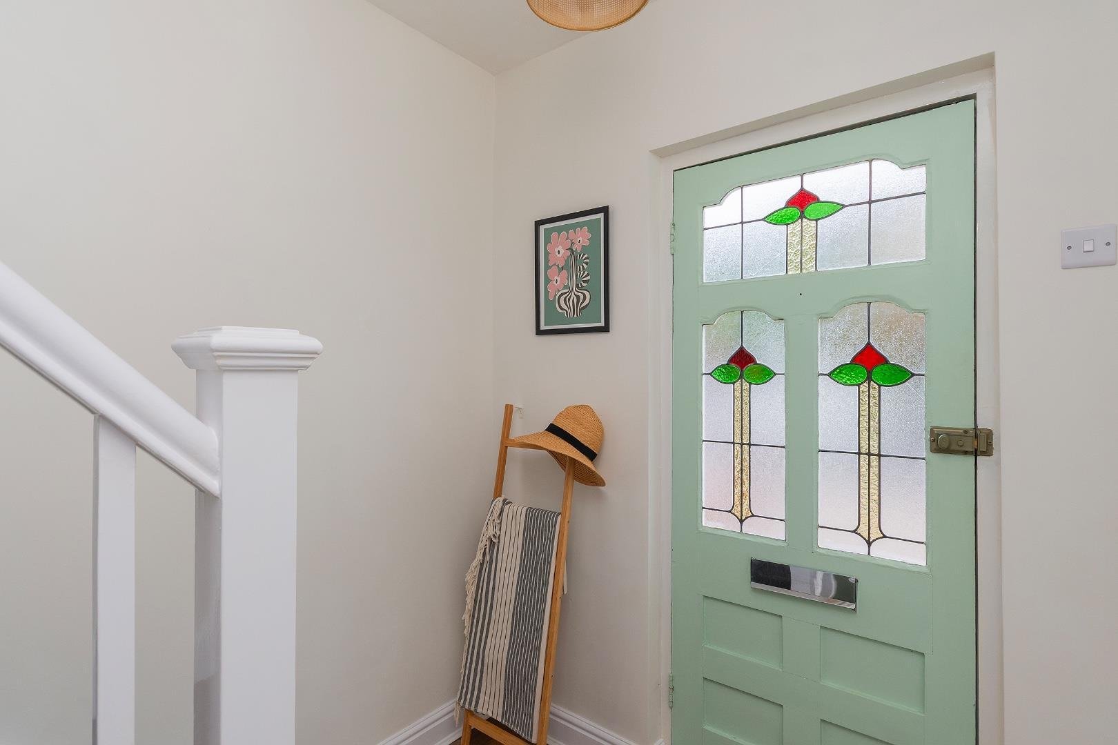 Glenarm walk brislington 34692693 0 g6 wbn hallway c