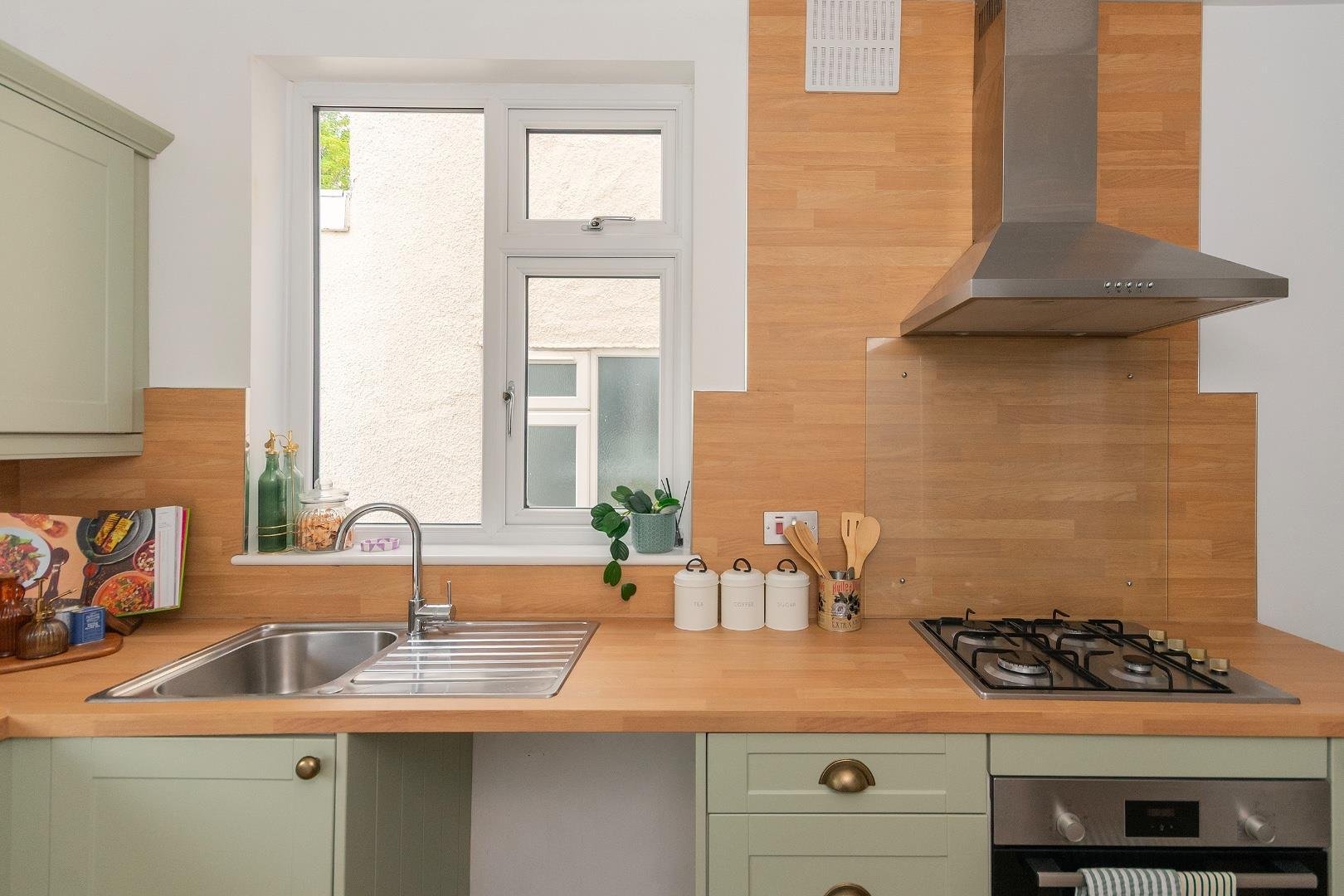 Glenarm walk brislington 34692693 0 g6 wbn kitchen d