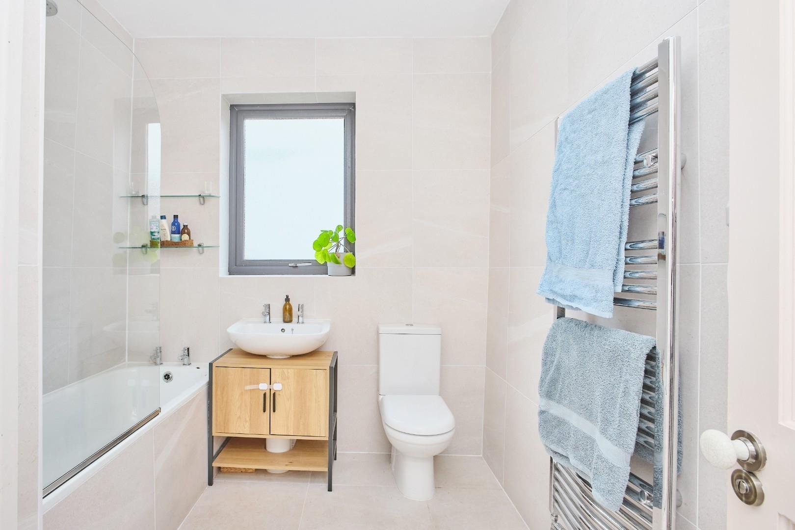 Greenbank road greenbank 33781990 jaj bs5 shl 0025