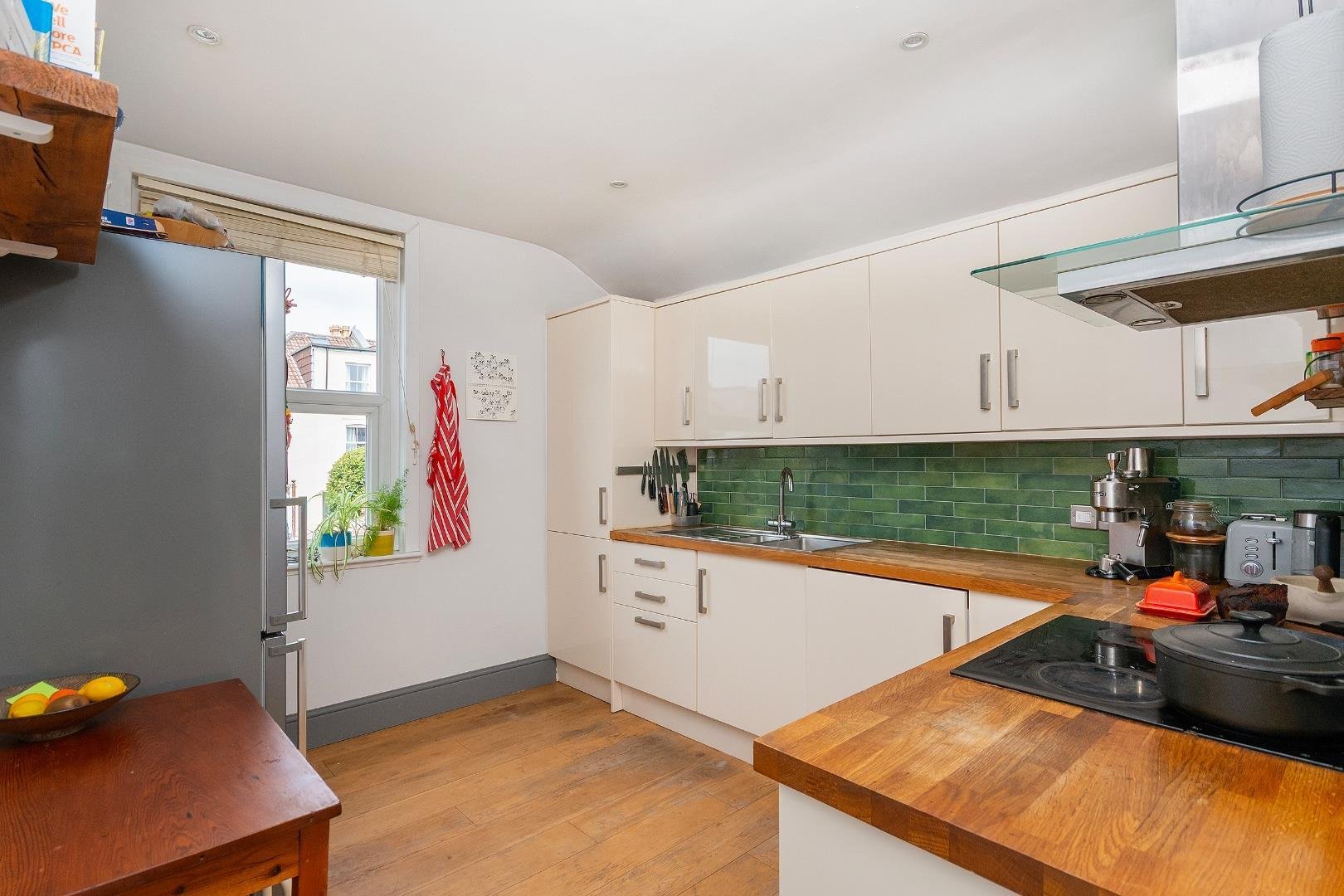 Haverstock road knowle 33901733 t4 f0 fhrke kitchen d