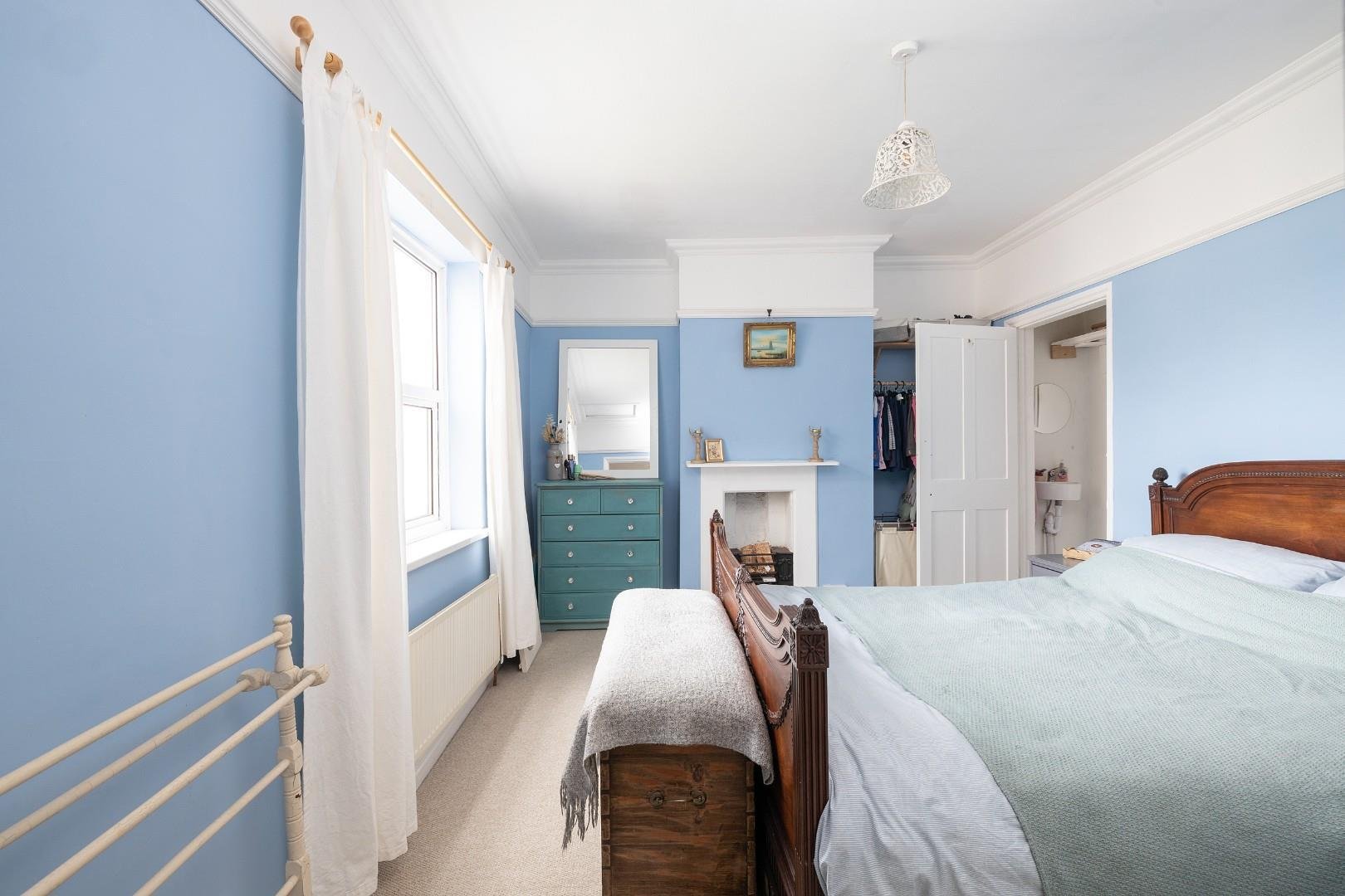 Henry street totterdown 32993179 cd7 a6814