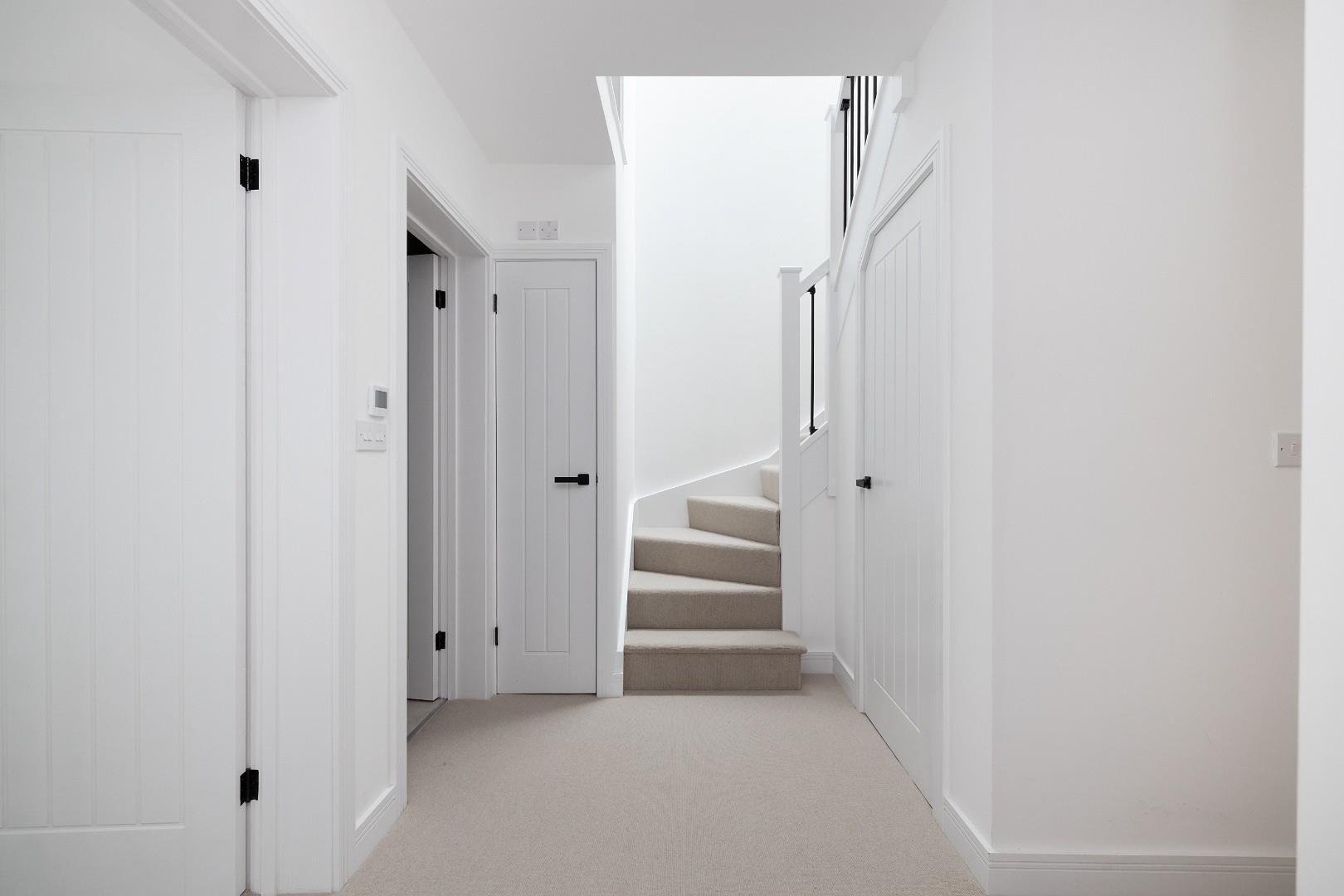 Henry street totterdown 33900841 cd7 a7347