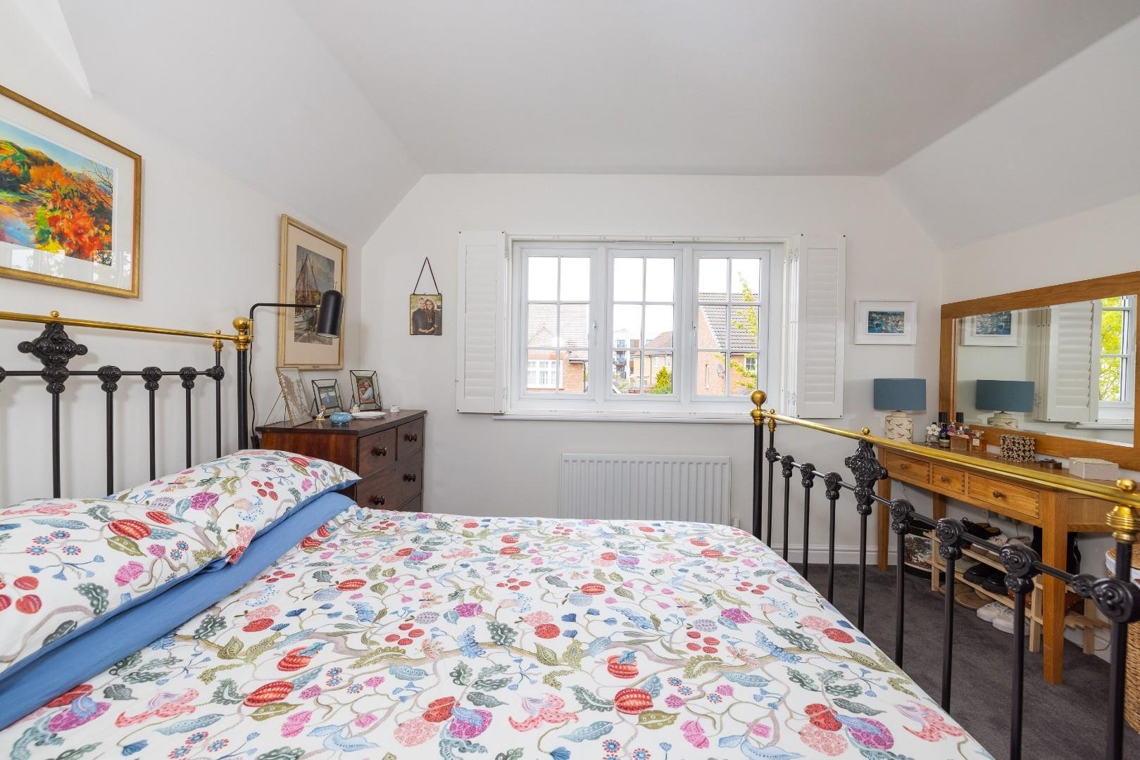 Hermitage wood road cheswick village 34623483 char0133