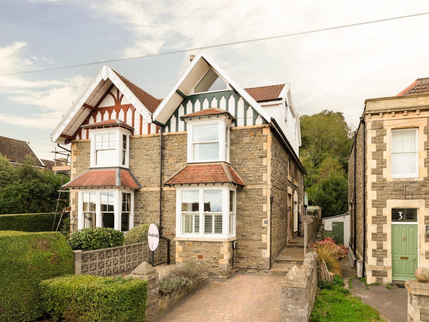 Highdale avenue clevedon 34966868 cnr55626