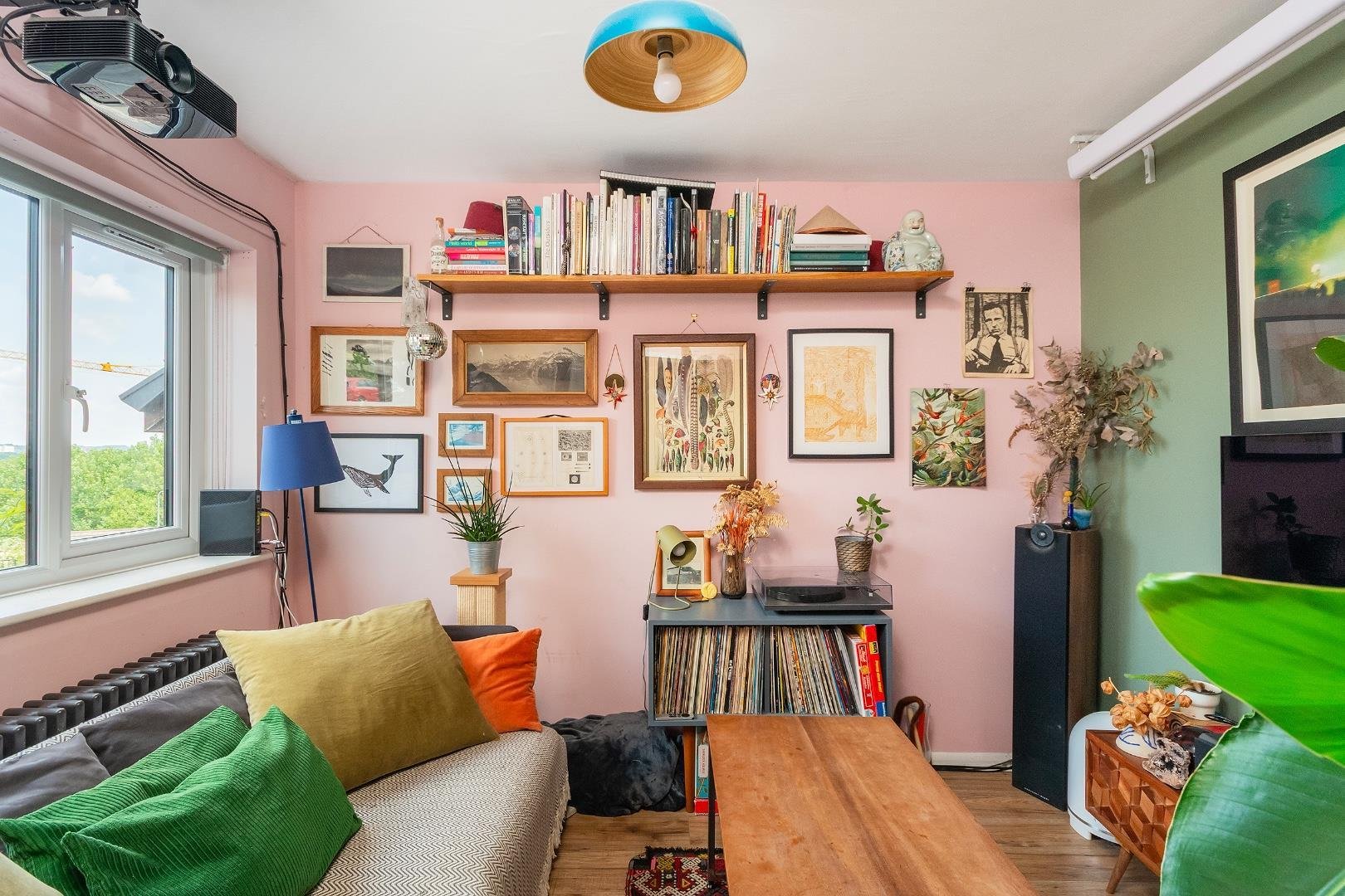 Highgrove street totterdown 34862998 2 h0 stn living room c