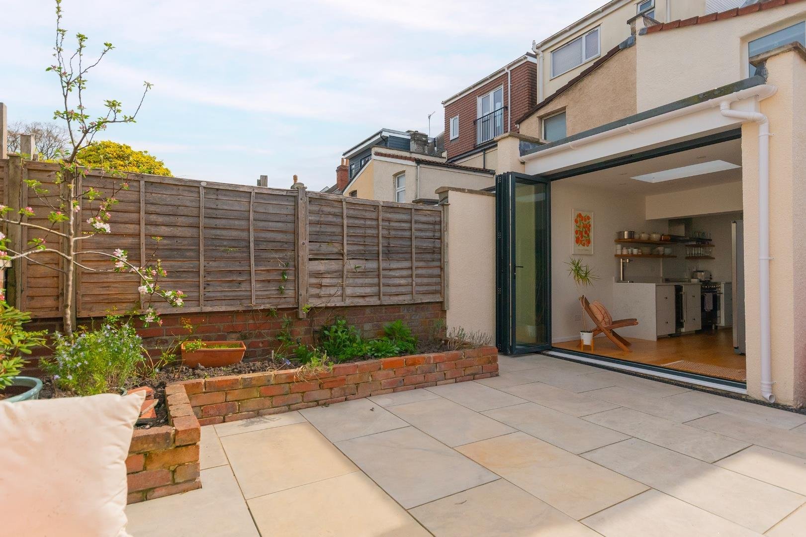 Hill avenue victoria park 33831820 7 h7 avp external a
