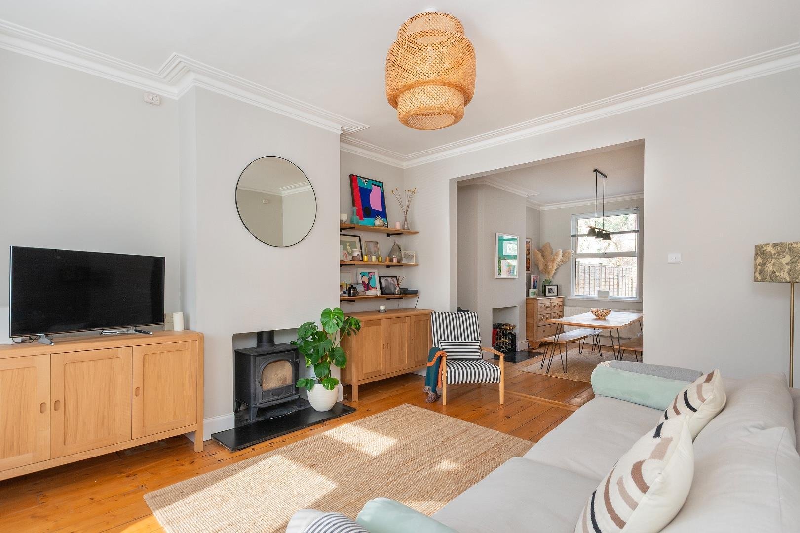 Hill avenue victoria park 33831820 7 h7 avp living room a