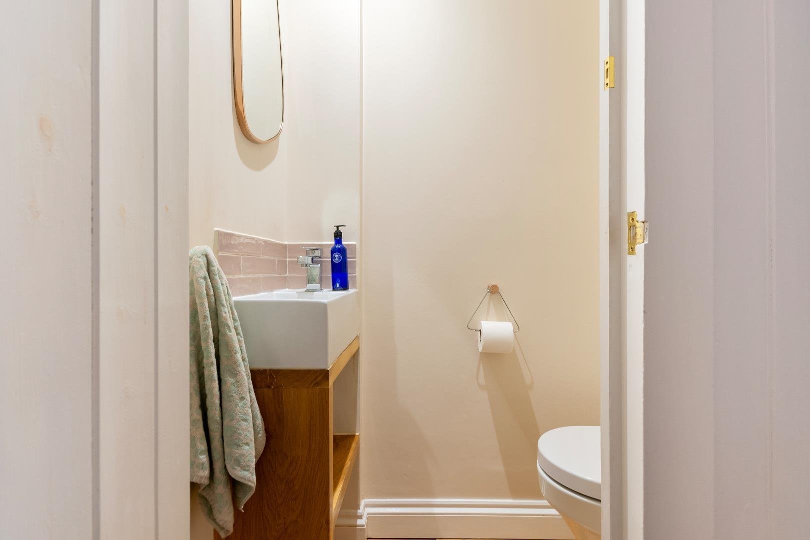 Hill avenue victoria park 33831820 7 h7 avp wc a