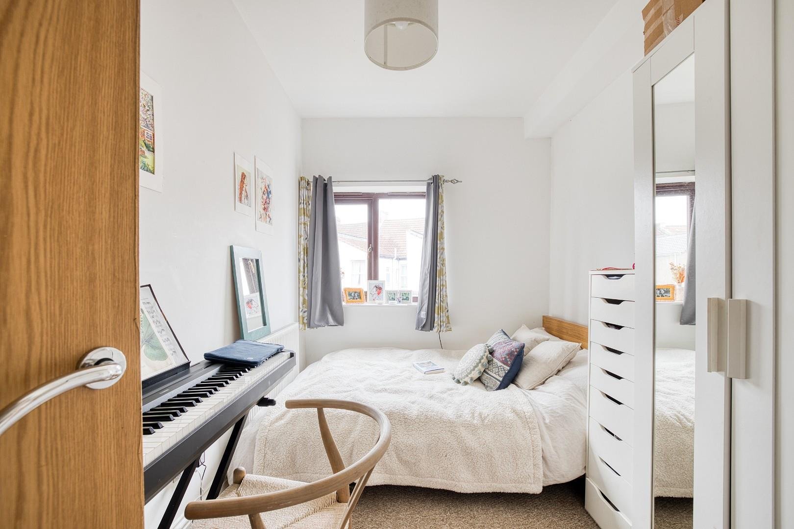 Islington road southville 33687186 cd7 a8299 hdr