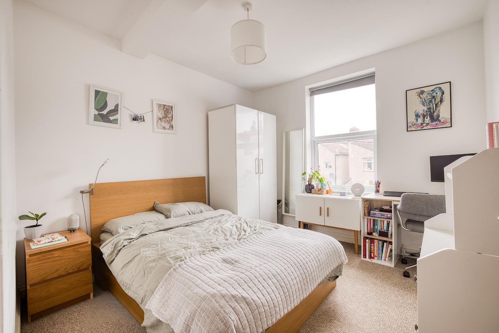 Islington road southville 33687186 cd7 a8323 hdr