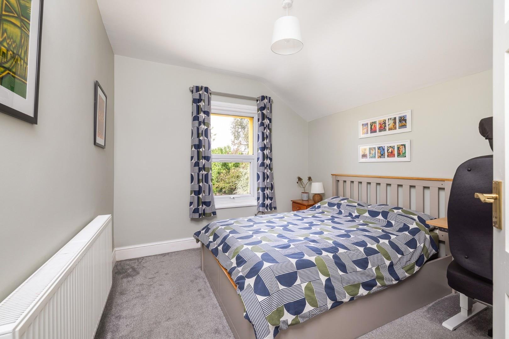 Jubilee road knowle 34692215 char9604