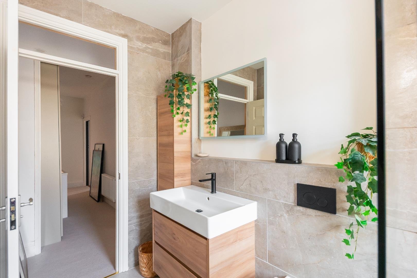 Kingston road southville 34709484 4 k3 rsv bathroom a
