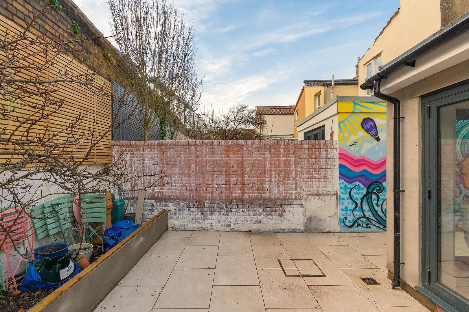 Kingston road southville 34709484 4 k3 rsv external h