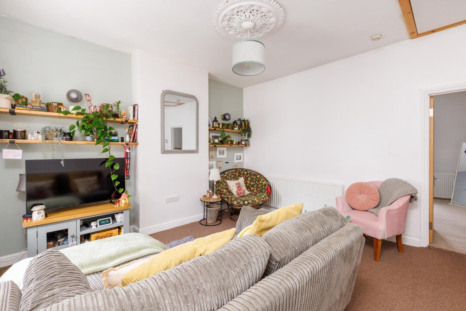 Laurel street kingswood 34932159 fff 14 laurel street 10
