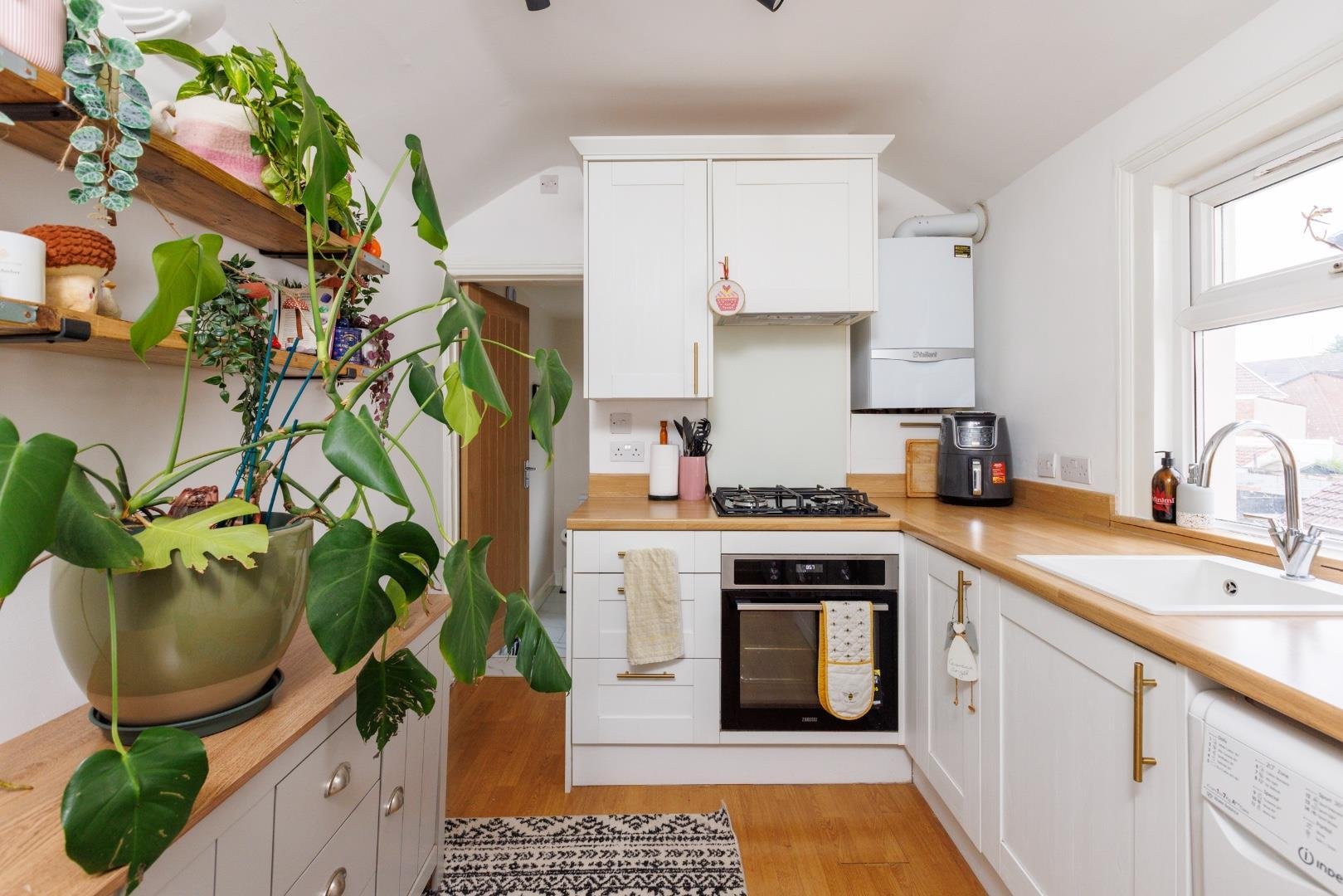 Laurel street kingswood 34932159 fff 14 laurel street 11