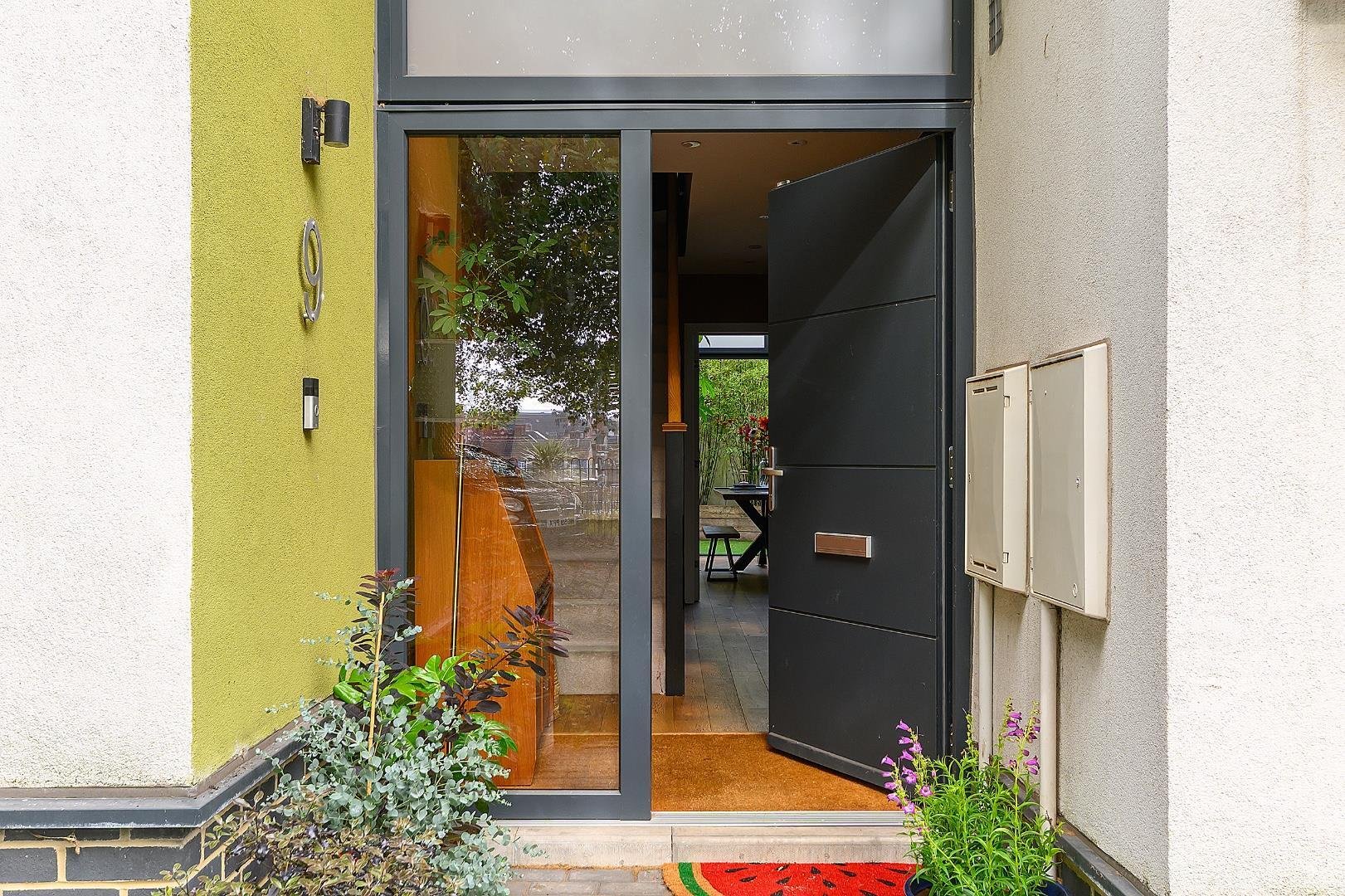 Lydstep terrace southville 34955973 0 l9 tsv external d