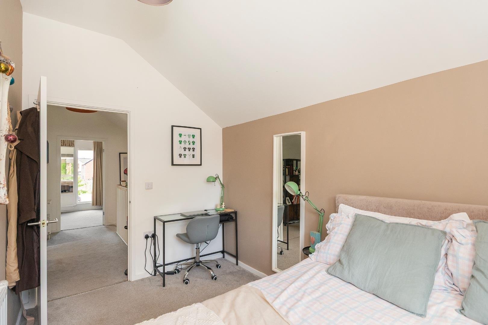 Lyme way knowle 33931510 0 l1 wke bedroom d