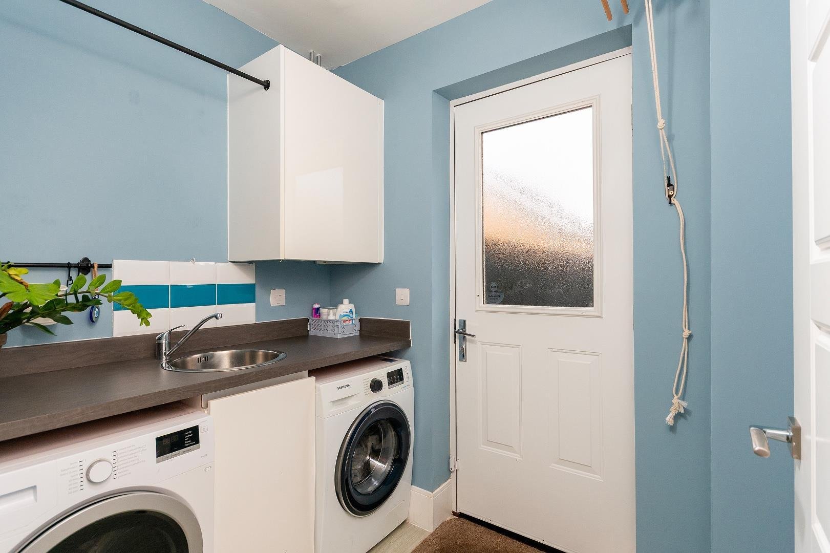 Malago drive bedminster 34431877 4 m4 dbr utility a