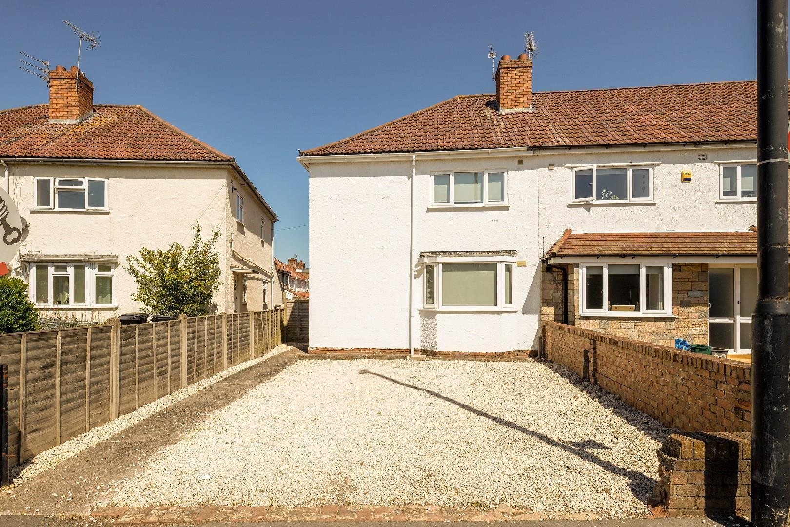 Manor road fishponds 33929536 00001 cd7 a9722