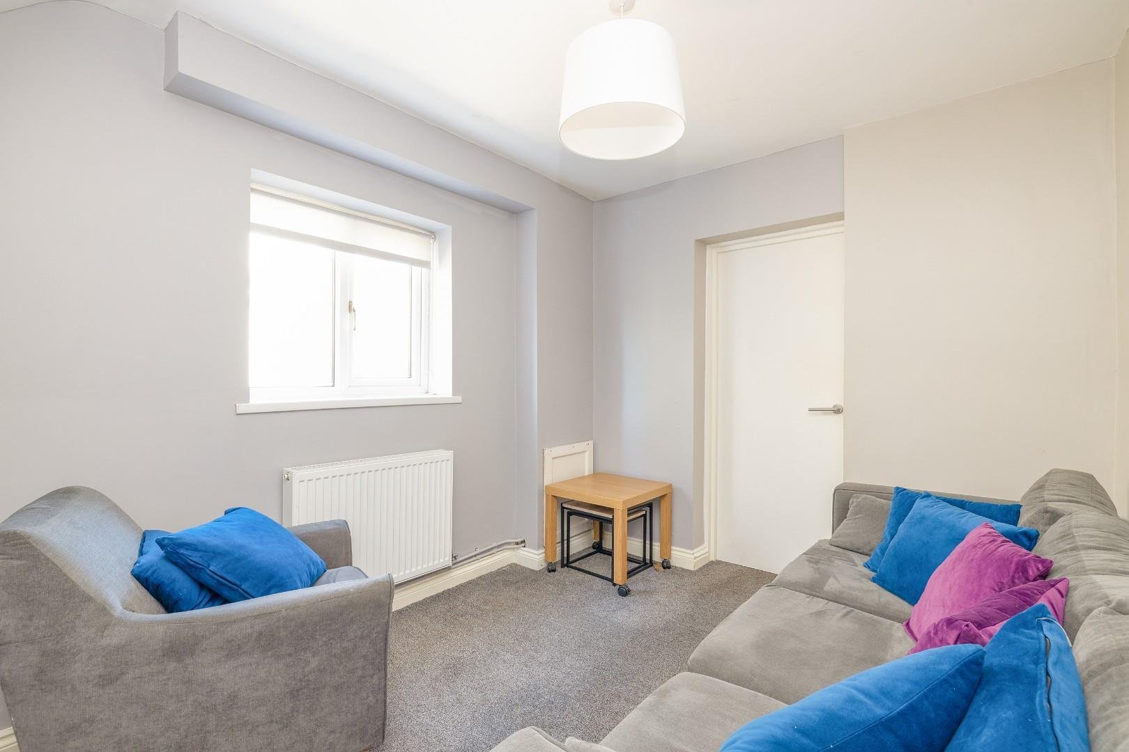 Manor road fishponds 33929536 00003 cd7 a9725
