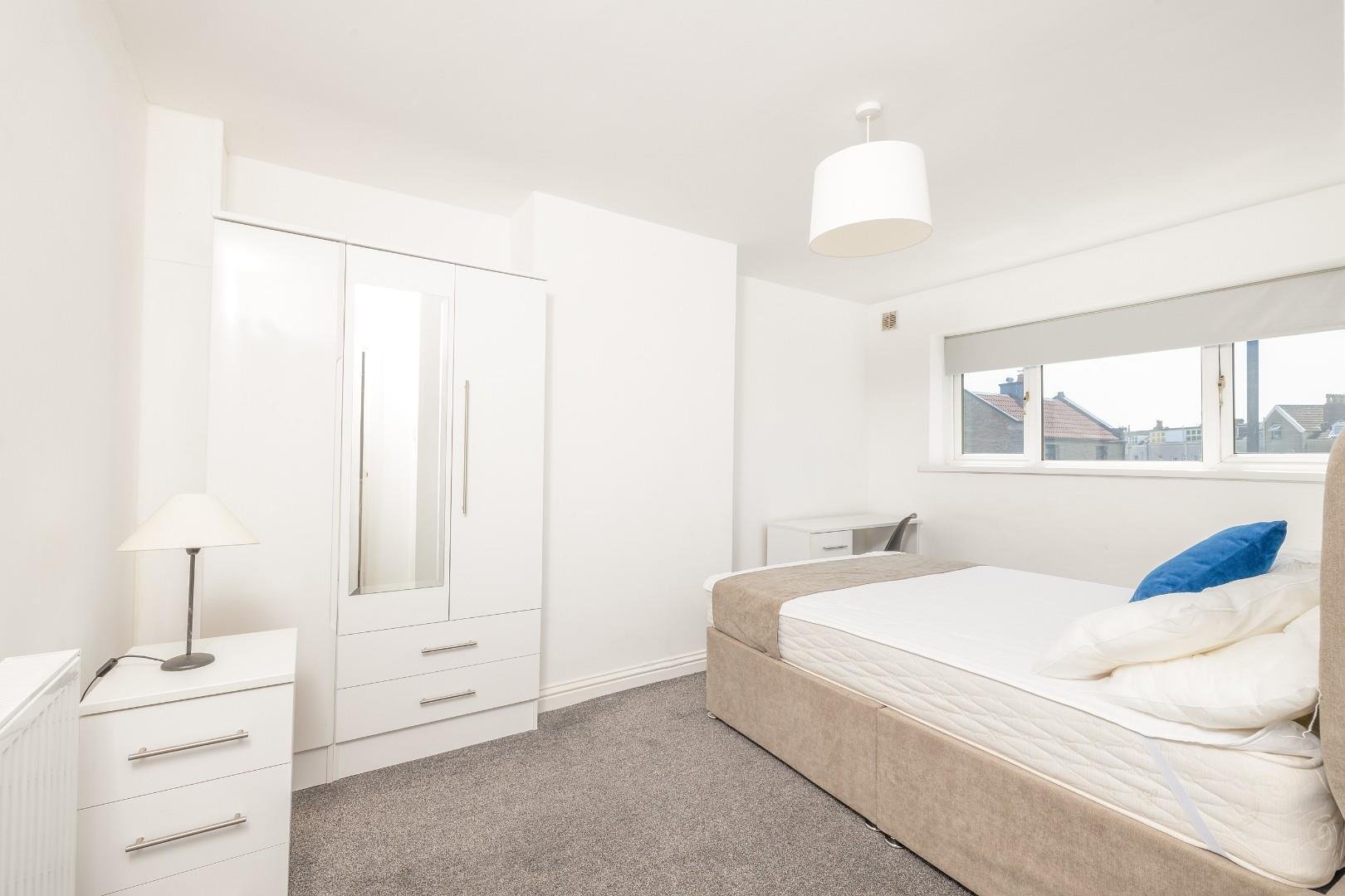 Manor road fishponds 33929536 00014 cd7 a9743