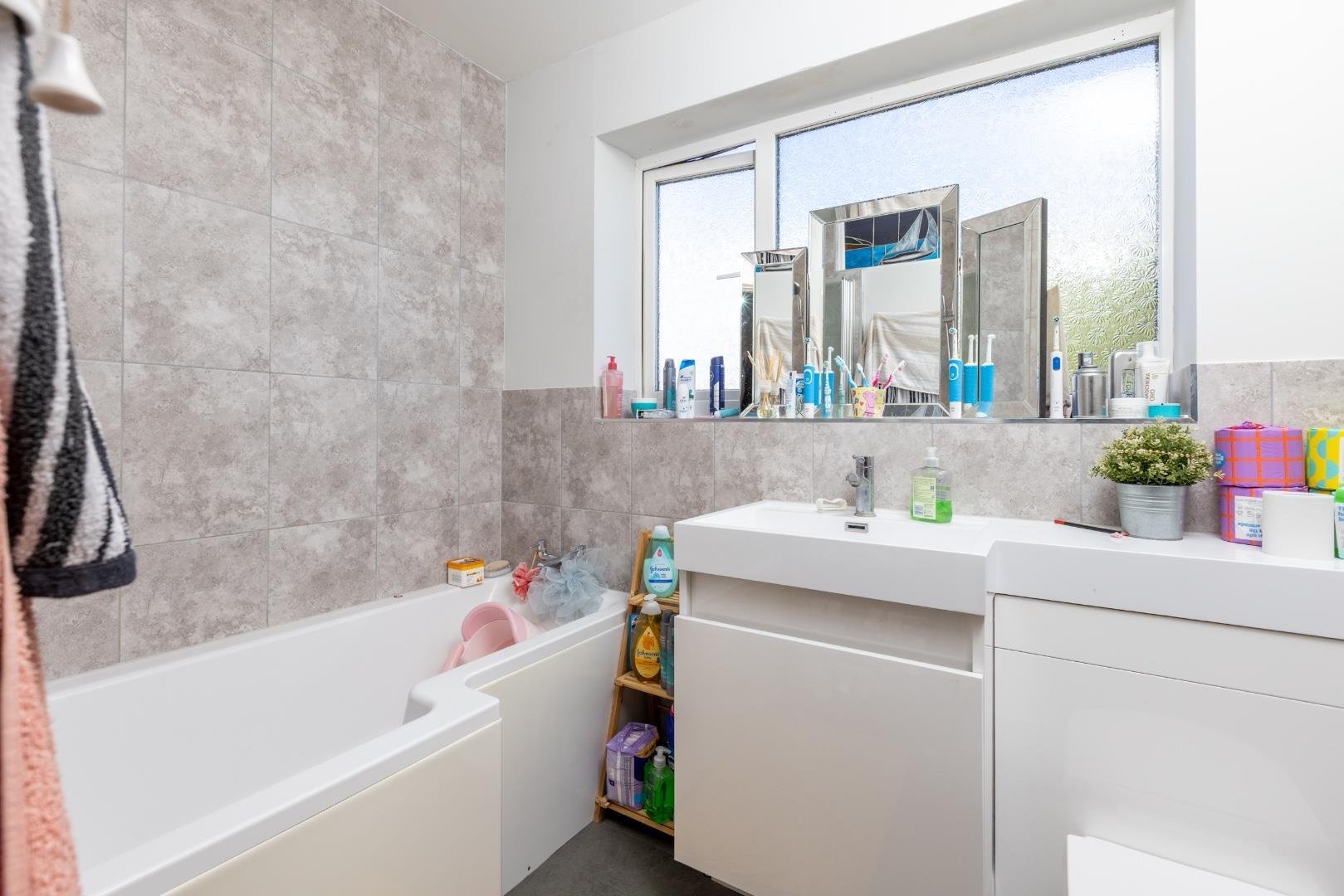 Manor road fishponds 34649365 58 manor road 8