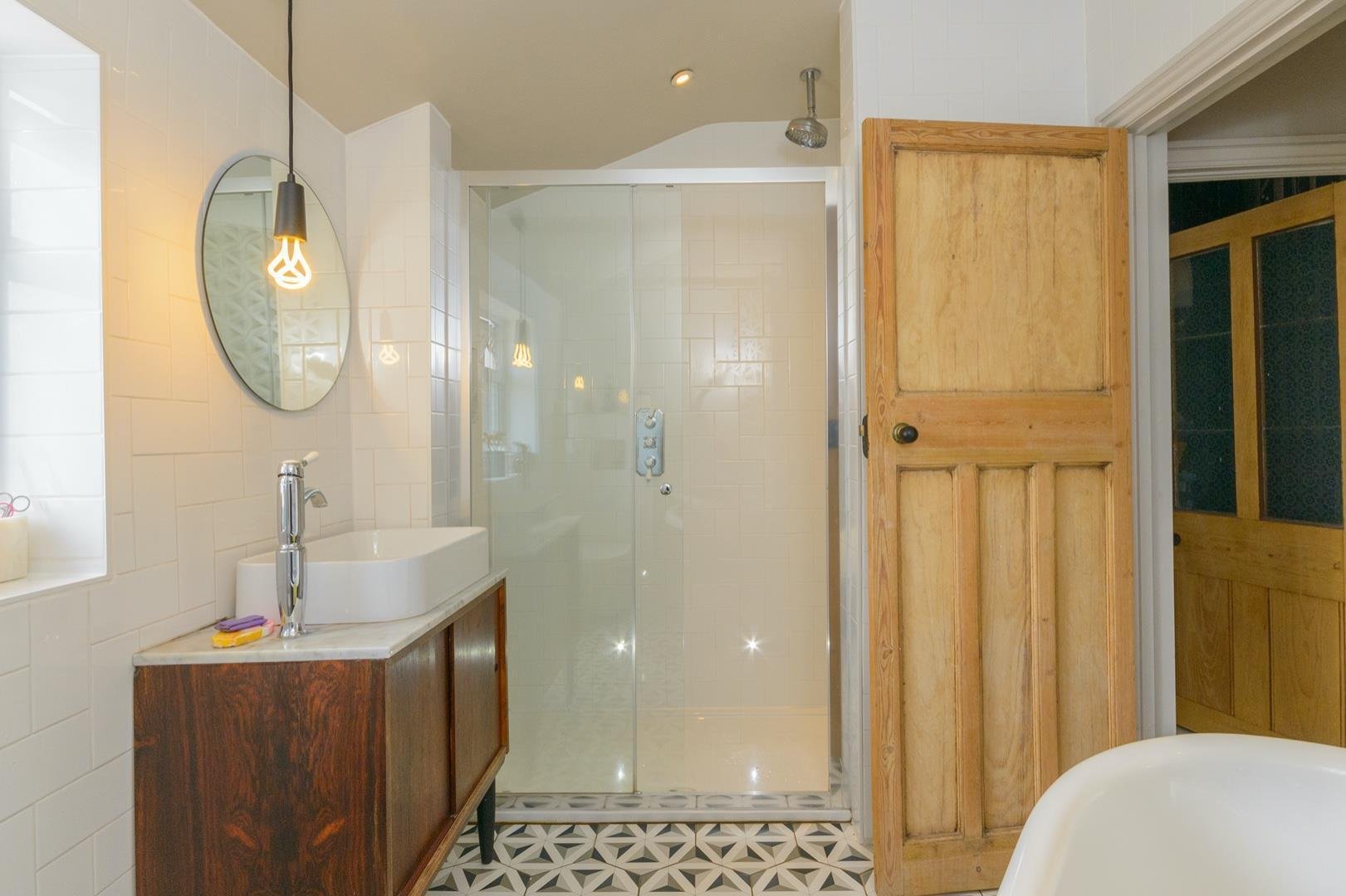 Marston road knowle 31028580 daornotsram10 bathroom b