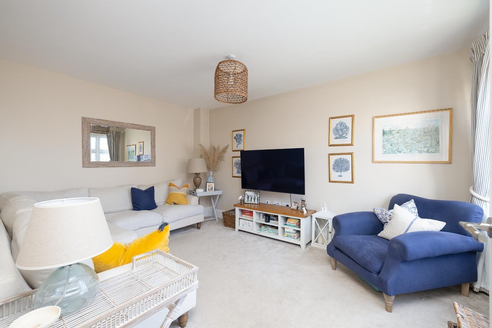 Merton road frenchay 33375963 cd7 a0483