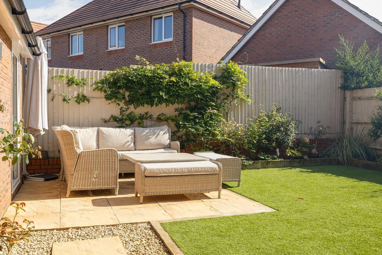 Merton road frenchay 33375963 cd7 a0516